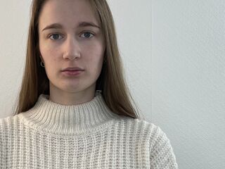 girl cam live MarcelineLeja