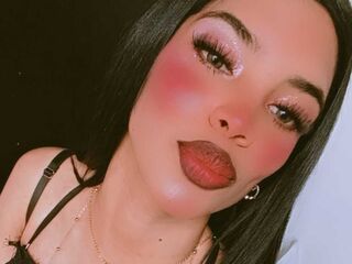 webcamgirl chat MeliRoots