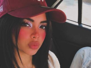 nude cam girl picture MeliThompson