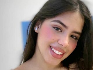 naked camgirl masturbating MiaFoxyx