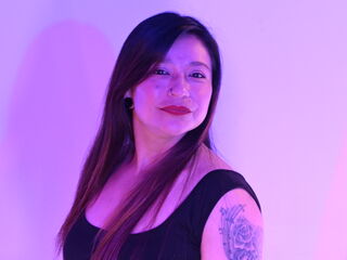 webcam strip tease show MiaMonse