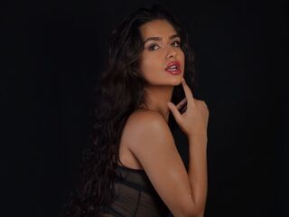 fingering camslut MissHazelnut