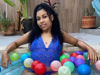 shower web cam NickyLeyster