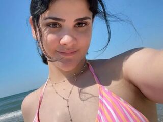 camslut topless NicoleaEve