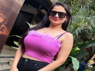 hardcore show PeachyGlow