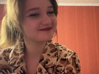 camgirl masturbating with sex toy RendaKhairallah
