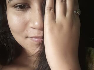 adult live webcam RinnyDubey