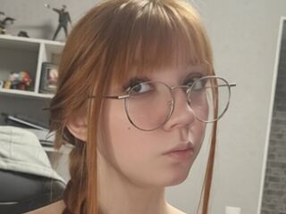 chat room cam RozellaBouch