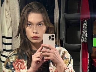 sex webcam chat RubyRedkis