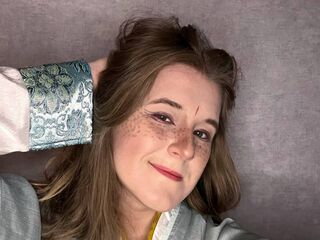 naked girl with webcam fingering pussy SabinaKroener