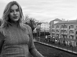 adult web cam chat room SallyRodwell