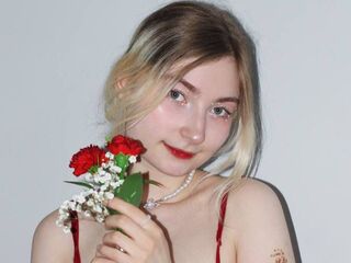 hot cam girl masturbating with dildo SandaPlocek