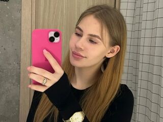 naughty cam girl picture SandyMolacek