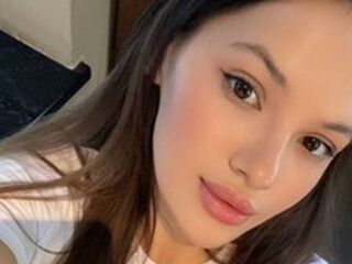 naughty chatroom SantinaHeckle