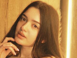 live sexshow SavannahHoward