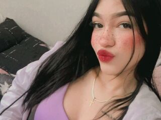 camgirl playing with sextoy SharitGomez