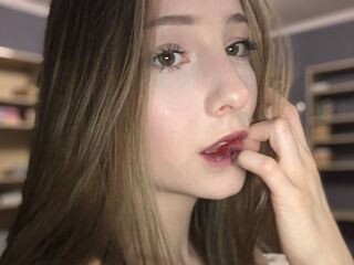 camslut masturbating SusanMcKenzie