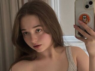 webcamgirl chat room TamaraJameson