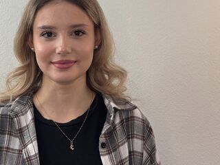 nude camgirl pic TanyaPanah