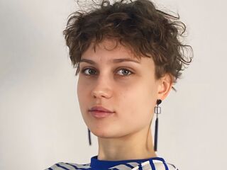 live sex video TheolaTunison