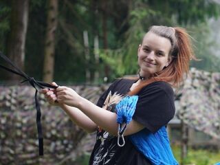 camgirl showing pussy TiriaMercury