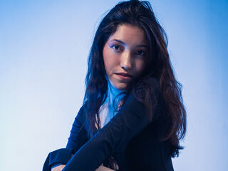 naked webcamgirl photo TrinityNova