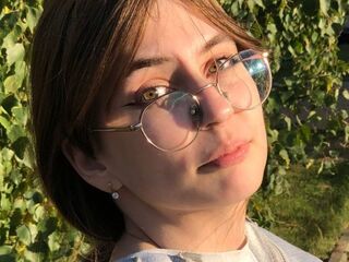 camslut topless VanessaTregilia