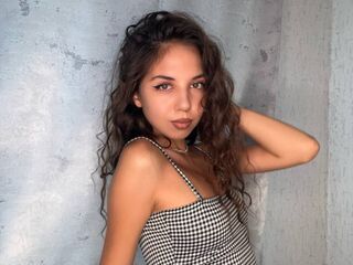cam girl playing with vibrator VictoriaWilder