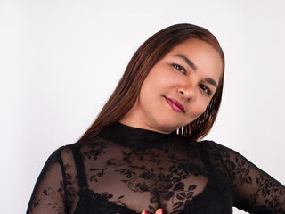 cam slut chat room VivianMoreau