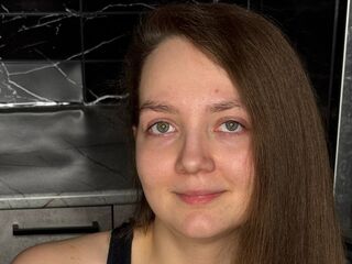 camslut masturbating YaelSestoso