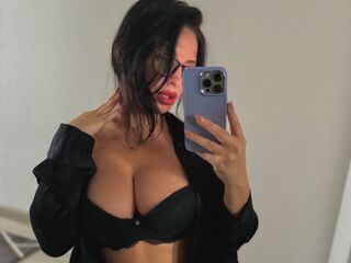 naked girl with webcam masturbating YannaDim
