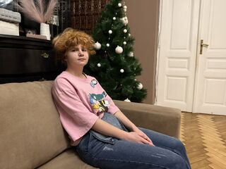 live sexshow ZyraMonroe